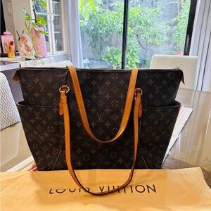 Louis Vuitton Monogram Totally GM tote bag
